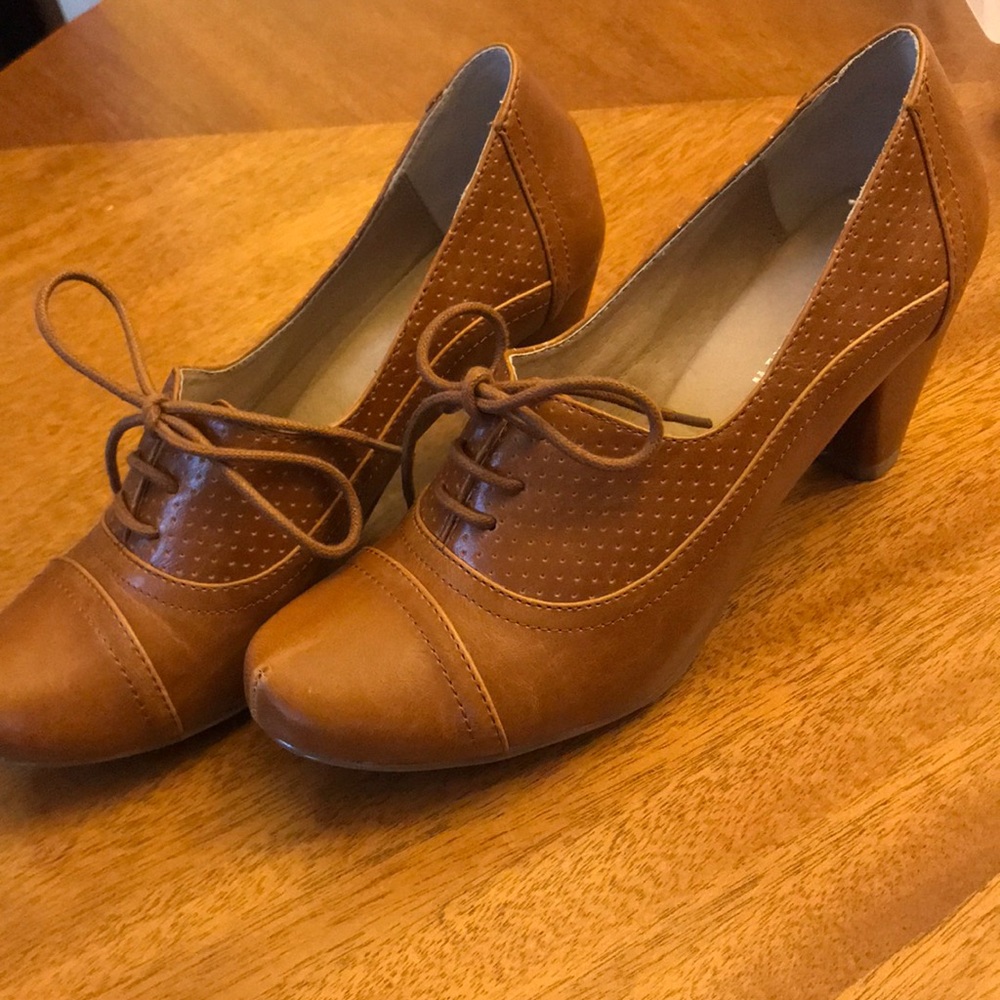 Retro heels